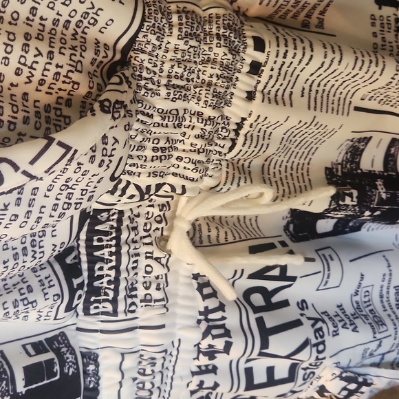 COMFY NEWSPAPER Print Sweatshirt Dress - Picture 5 of 5